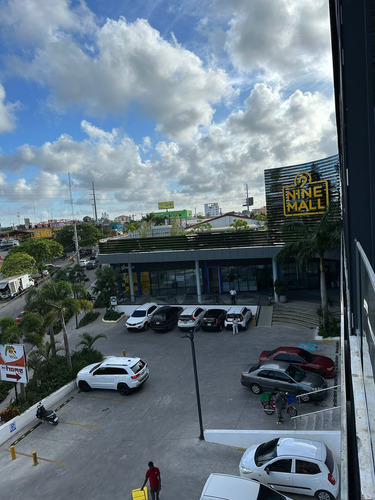 Locales Comerciales Alquiler Plaza Nine Mall, Av. Los Proceres, Santo Domin