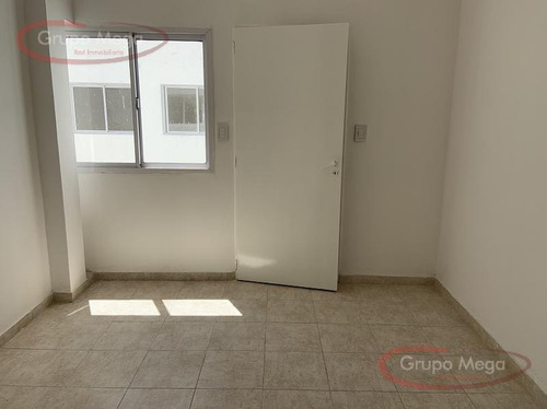 Excelente Ph A Estrenar De 2 Ambientes Con Patio