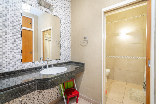 Venta Ph Refaccionado 3 Ambientes Con Piscina Y Patio En Villa Real