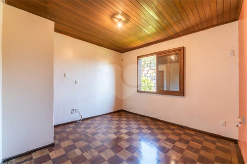 Imagem 7 de 21 de Bela Casa Com 3 Dormitórios, 4 Vagas E Piscina Na Vila Ipiranga. - Reo579012