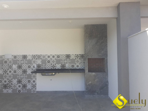 Imagem 8 de 15 de Se Encante Com Essa Belíssima Casa Com Projeto Diferenciado! - 2103