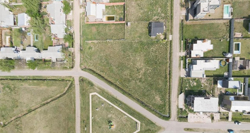 Terreno De 650 M2 En Funes Norte A La Venta.