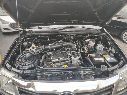 Toyota Hilux 2.7 Sr Cab. Dupla 4x2 Flex Aut. 4p