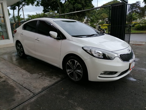 Kia Cerato Pro Sx 2014 Aut. Full Sunroof