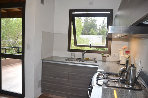 Casa Estilo Cabaña, Excelente Entorno, Capacidad 4 Personas, Bosque Peralta Ramos, Mar Del Plata