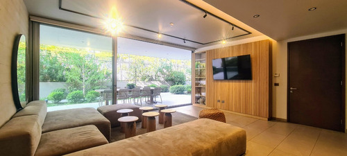 Impresionante Terraza / Pdte. Riesco Fco. Cook