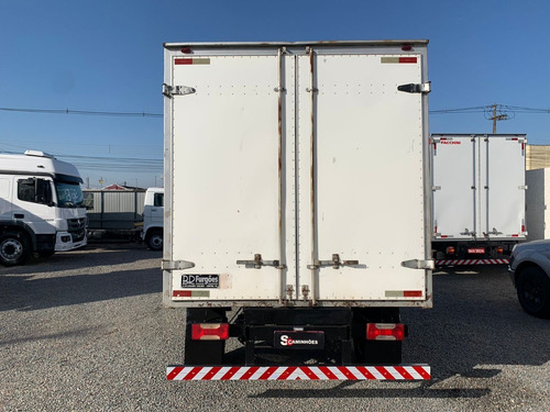 Imagem 6 de 18 de Iveco 35s14 Ano 2013 Com Bau Pronta Para Trabalhar Impecavel