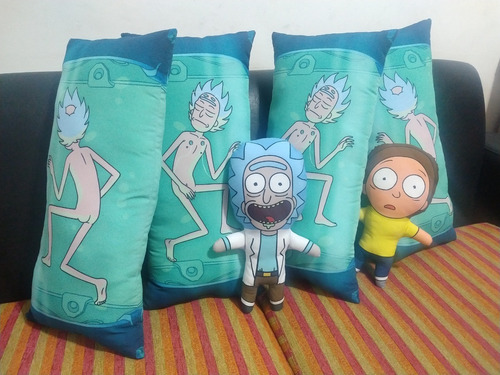 Almohadón Clonación Rick Y Morty - Rick Clon Pickle Rick