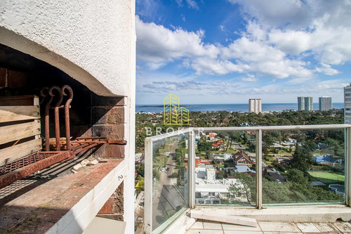 Venta Apartamento Punta Del Este Penthouse. Punta Del Este, Uruguay.
