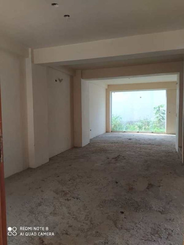 Imagen 5 de 14 de Florelia Mota Vende Townhouse En Mañongo Foth-243