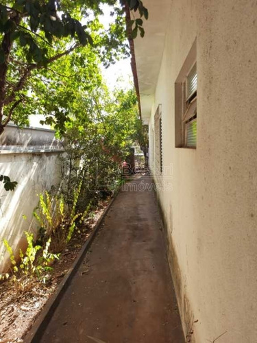 Imagem 6 de 6 de Venda De Casas / Padrão Na Cidade De Araraquara 10675