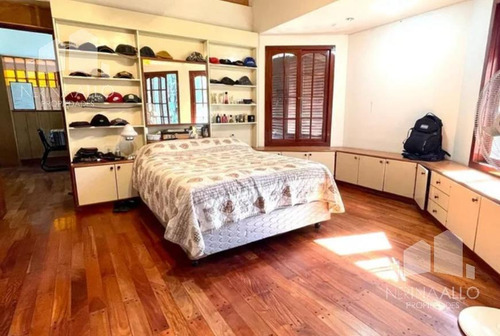 Espectacular Casa Quinta En Otamendi