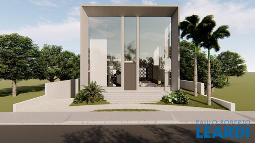 Casa Em Condomínio - Tamboré - Sp - 633910