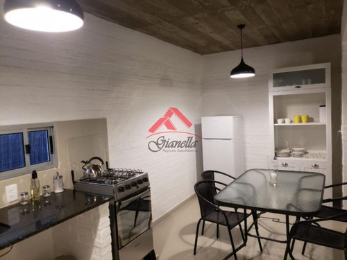 Venta De Casa 2 Dormitorios En Balneario Buenos Aires- Ref: 1639