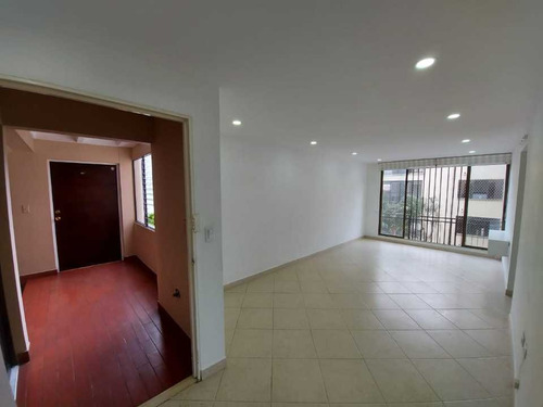 Imagen 11 de 17 de Apartamento En Venta En Cali Refugio