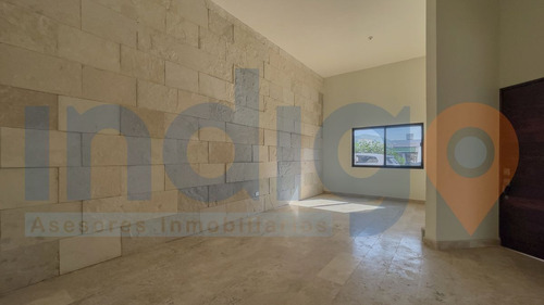 Imagen 4 de 26 de Casa En Venta En Colinas De Juriquilla (nueva)