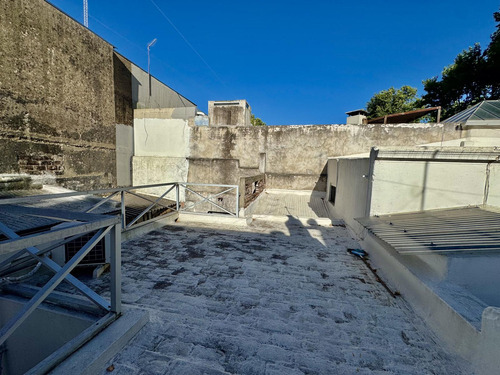 Casa En Venta De 2 Dormitorios Céntrica En Colonia