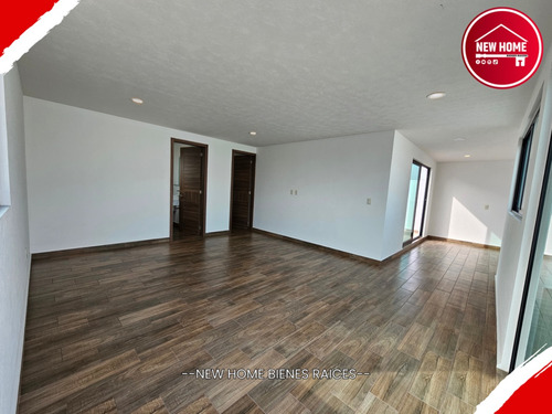 Casas En Venta En Metepec Cerca Del Parque Bicentenario Con 4 O 5 Recamaras