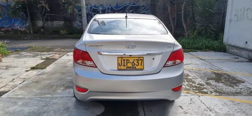 Hyundai Elantra 1.6l