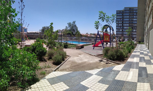 Departamento En Arriendo De 2 Dorm. En La Cisterna
