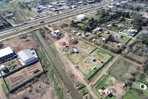 Imagen 2 de 9 de Terreno Fraccion En Venta O Permuta - Colectora Acceso Oeste - Francisco Álvarez - Moreno - G.b.a. Zona Oeste