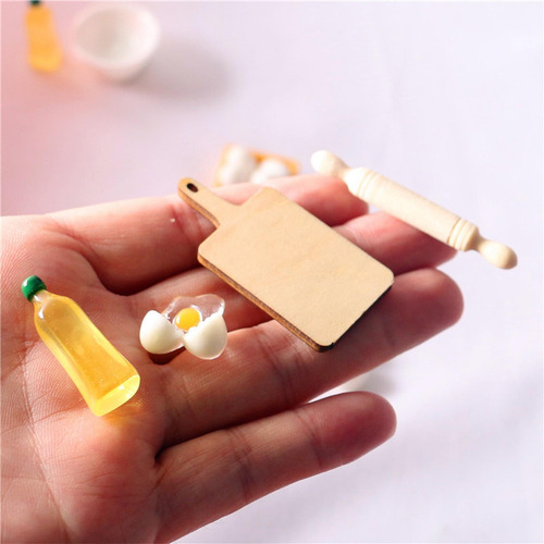 9pcs Dollhouse Baking Set Padaria Decoração Ovos Modelo De