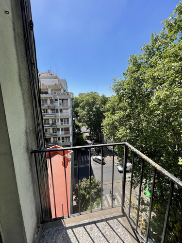 Hotel En Flores, Buenos Aires