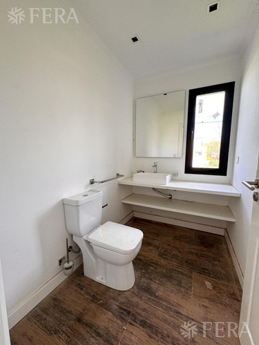 Venta Casa 4 Ambientes Con Piscina Campos De Roca - Brandsen