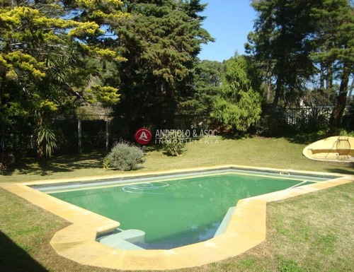 Casa En Punta Del Este, Mansa- Ref: 6603