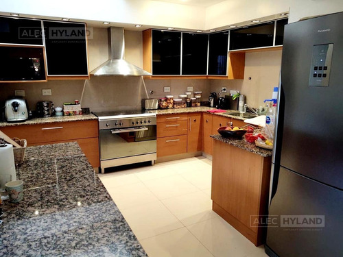 Imagen 17 de 24 de Casa 5 Ambientes En Venta - Acasusso-vias/libert. San Isidro