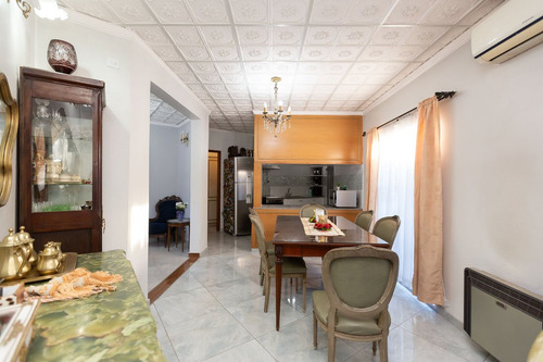 Venta Casa 3 Amb Pileta Moreno Centro Apto Credito