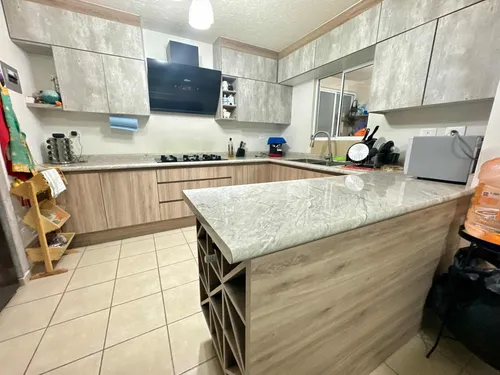 Casa Residencial Con Terraza Terreno Excedente $2,200,000 Ubicacion En Pachuca