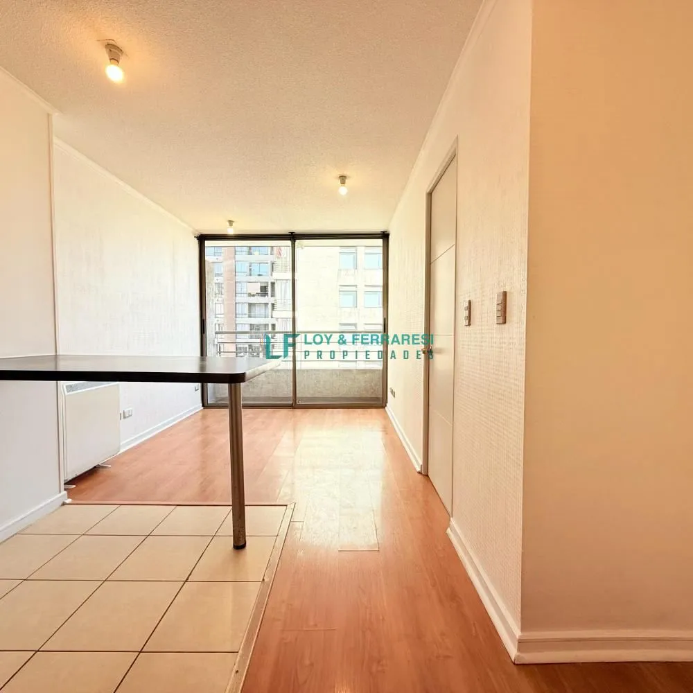 Imagen 2 de 6 de Venta Departamento 1 Dormitorio Matta Con Estacionamiento