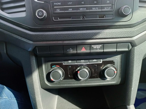 Volkswagen Amarok TRENDLINE TURBO DC 2.0 DIE 5P