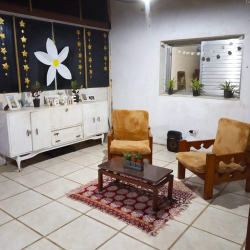 Imagen 7 de 12 de Oportunidad 2 Casas C/pileta En Pleno Centro Pueblo Andino