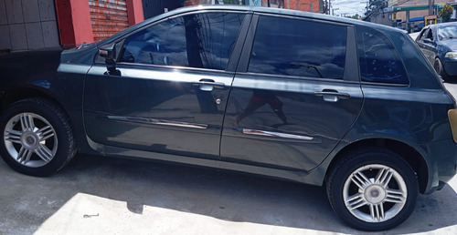 Fiat Stilo 1.8 8v Sp Iv Flex 5p
