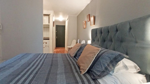 Estudio Con Estacionamiento En Arriendo En Las Condes