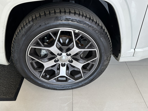 Jeep Commander 1.3 Overland Fwd At