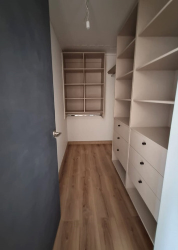 Dpto. 4 Dorm 3 Bañ, Metro Ines De Zuarez