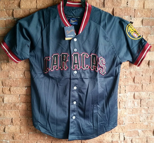 Imagen 2 de 10 de Camisas De Los Leones Del Caracas.
