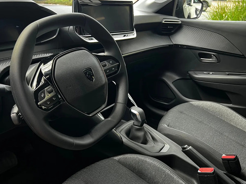 Peugeot 208 1.6 Allure At