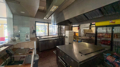 Gran Local Comercial En Tobalaba Peñalolén Cocina & Salón