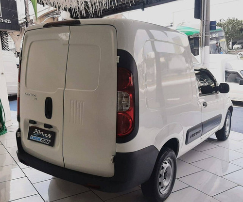 Imagem 4 de 10 de Fiat Fiorino 1.4 Mpi Furgão 8v Flex 2p Manual