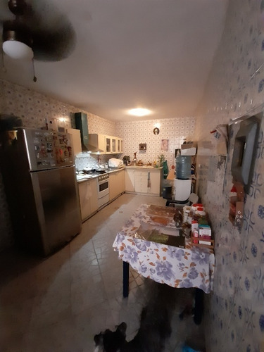 Imagen 17 de 28 de Fernando Guerrero Vende Casa Urb Trigal Sur Calle Abierta, Av Ppal Del Triga