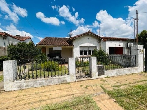 Imagen 2 de 12 de Casa En Venta En Los Polvorines