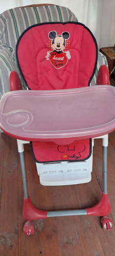 Silla De Comer Disney Unisex Con Rueditas 3 Posiciones Sillita De Comer Roja (Usado)