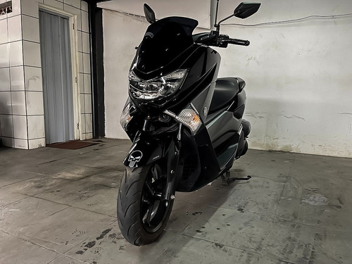 Imagem 2 de 10 de Yamaha Nmax 160 Abs
