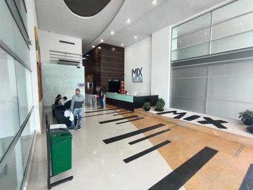 Imagen 12 de 13 de Arriendo Oficina Centro Empresarial Via 40 Ciudad De Barranquilla