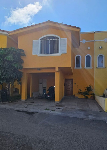 Venta | Casa En La Isla, Tijuana