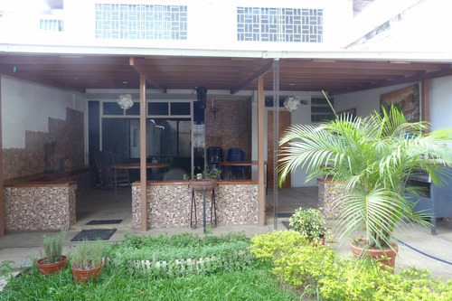 Imagen 16 de 28 de Casa Quinta De 2 Niveles. Muy Cerca Del Ávila Parte Alta Sebucán De Oportunidad